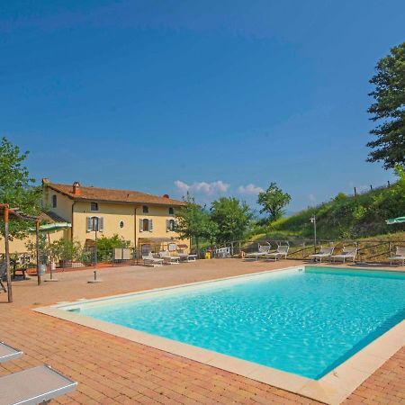 Apartment Aurora By Interhome Serravalle Pistoiese Bagian luar foto