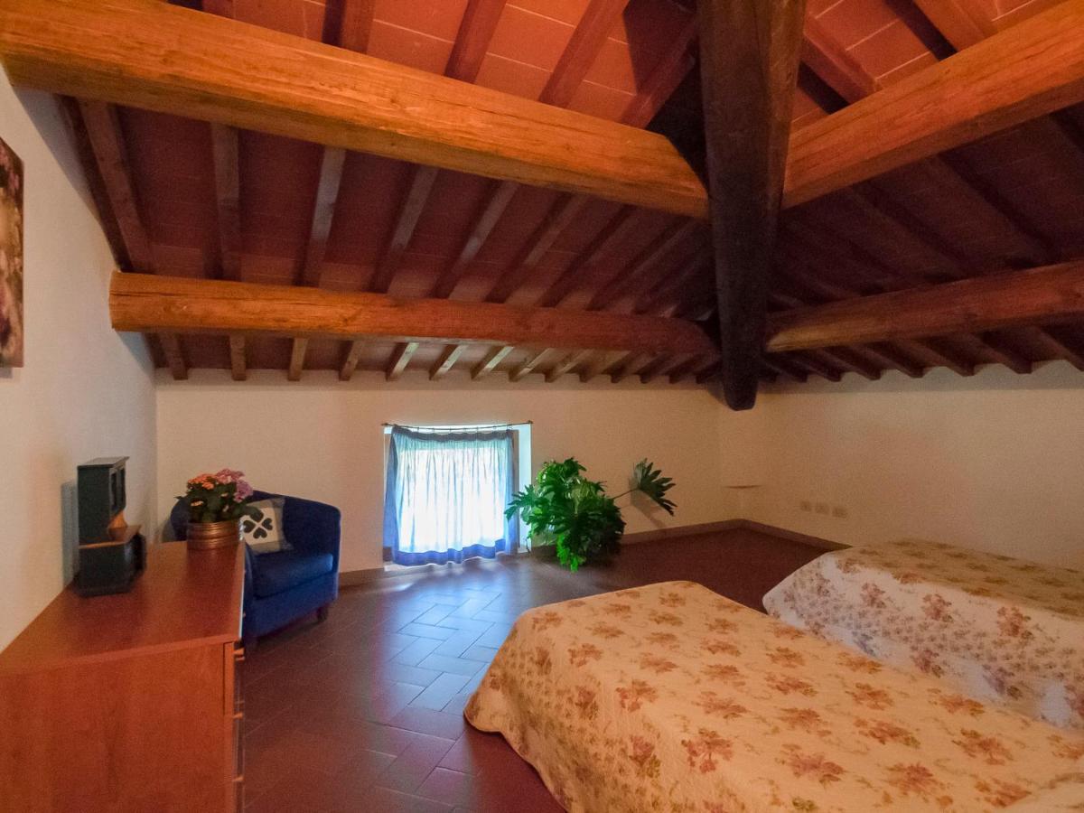 Apartment Aurora By Interhome Serravalle Pistoiese Bagian luar foto