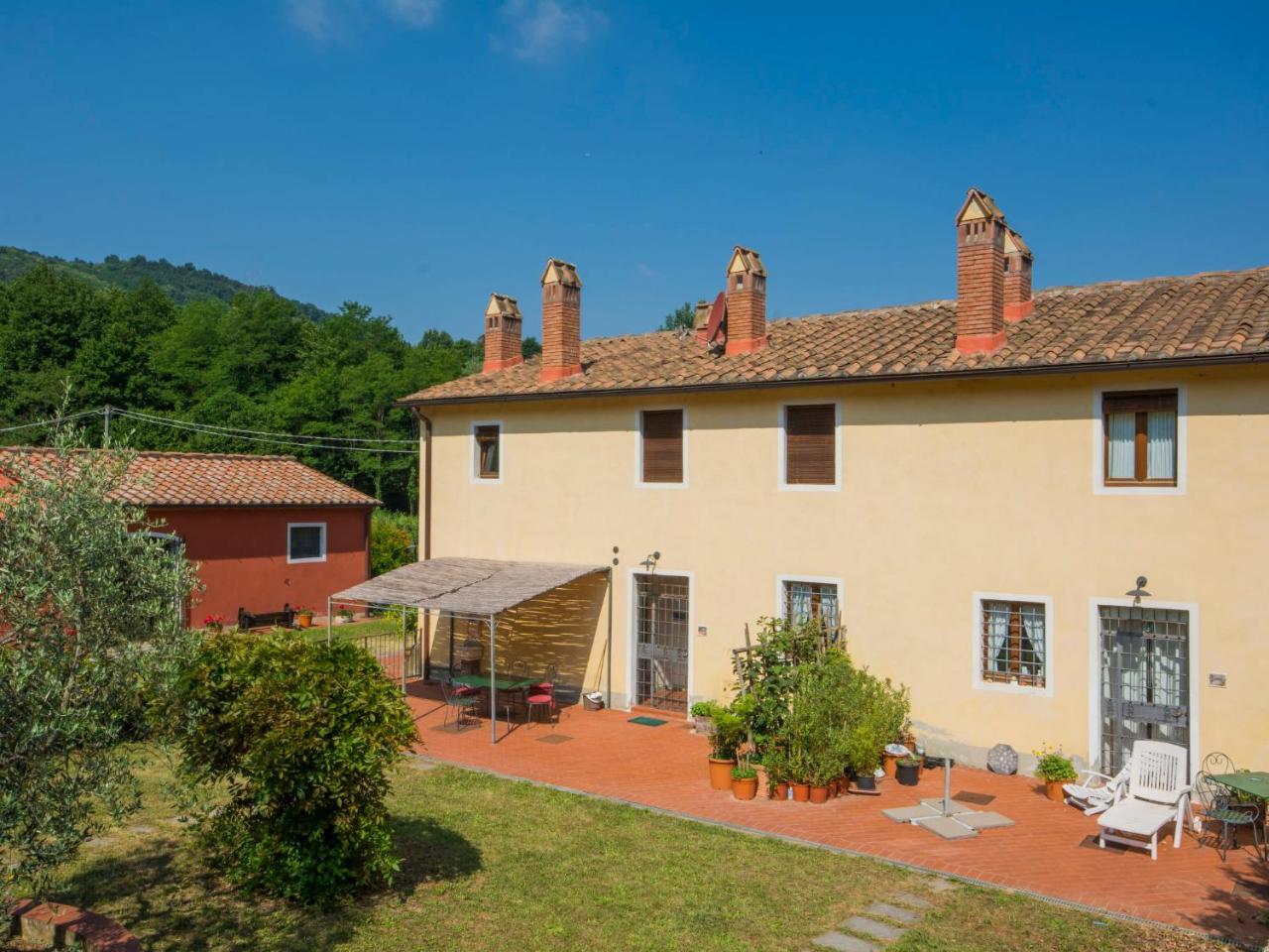 Apartment Aurora By Interhome Serravalle Pistoiese Bagian luar foto